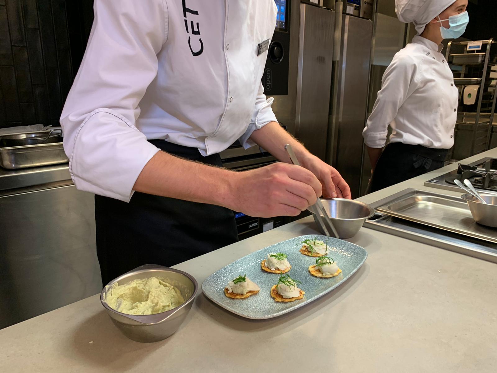 Photography from: El CETT-UB y Espigoladors presentan #CookOnceEatTwice, una campaña contra el desperdicio alimentario | CETT